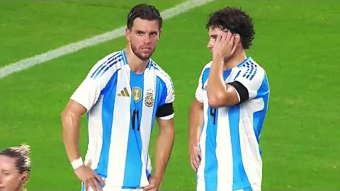 韦世豪展望：国足有望冲击18强，当急速提升定位球防守短板